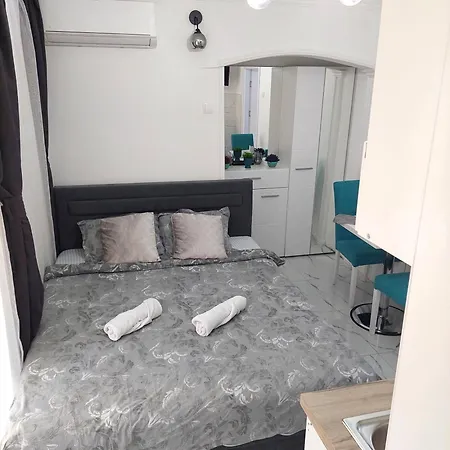 Lux Square Апартаменты Скопье